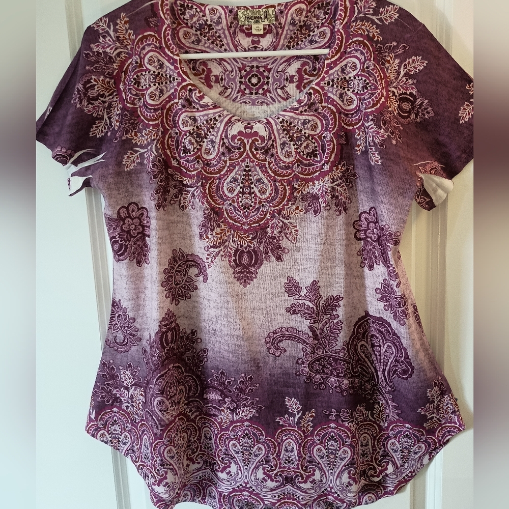 One World Ladies XL Purple/Pink Boho Paisley Top